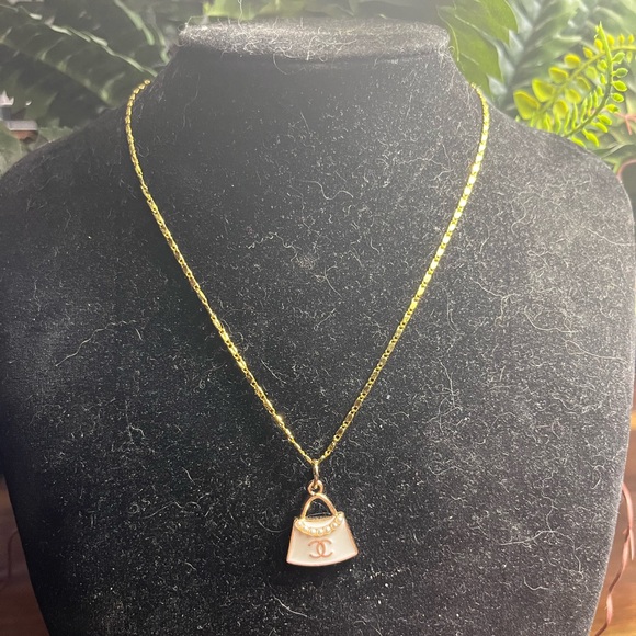 CHANEL Gold Chanel charm Pendant Necklace - Picture 1 of 3